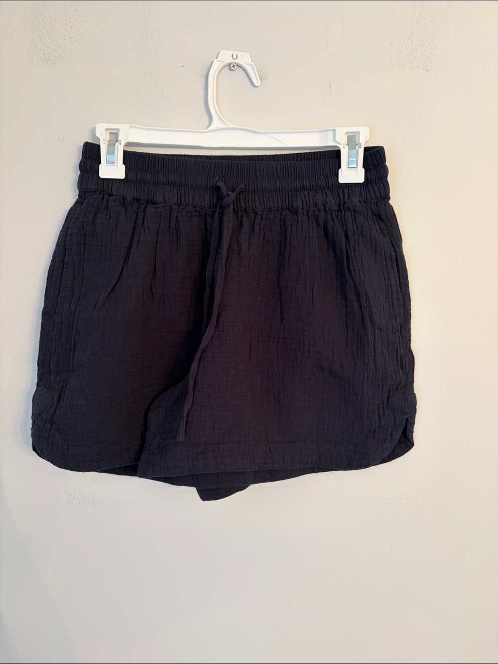 Pact Women's High Rise Navy Gauze Cotton Drawstring Short Size Small NWOT